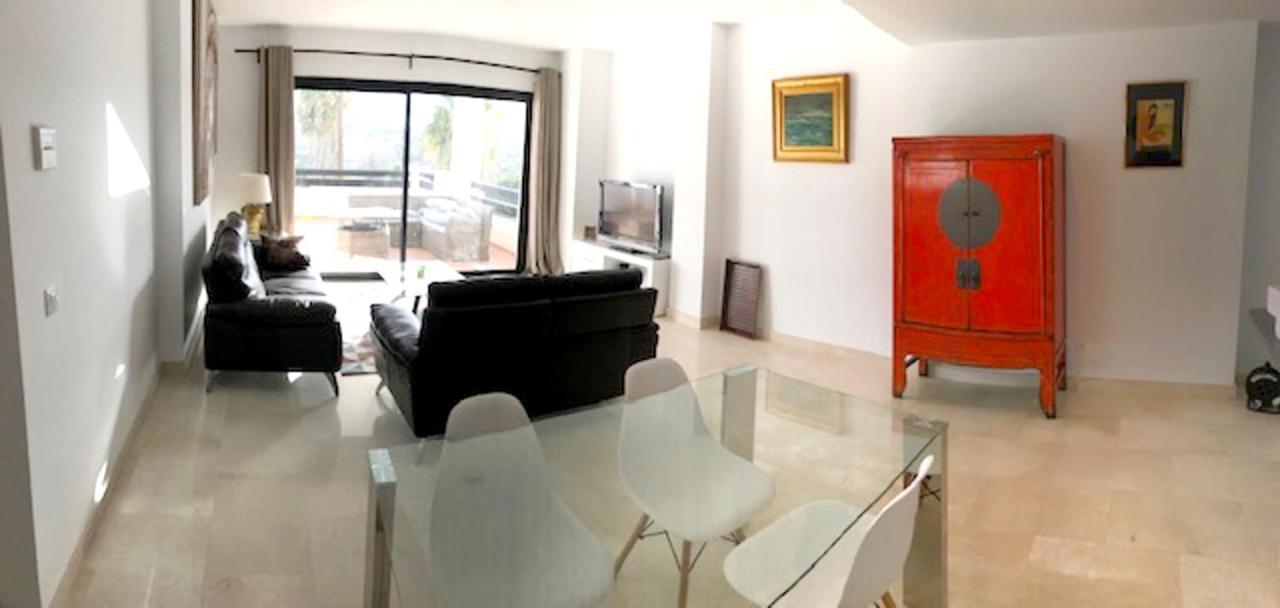 Spacious Apartment With Views In Malaga 77 M² Shared Pool San Luis de Sabinillas Zewnętrze zdjęcie
